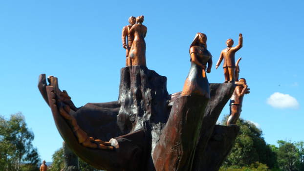 Tasmanië - veel houtsnijwerk te zien