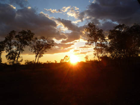 Mount Isa - Sunset in the middle of nowhere, truck stop Mnt Isa, Australia