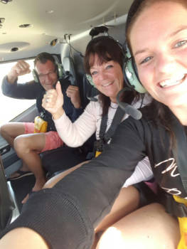 Victoria (Australië) - Helikoptervlucht 12 apostelen. O we were so happy