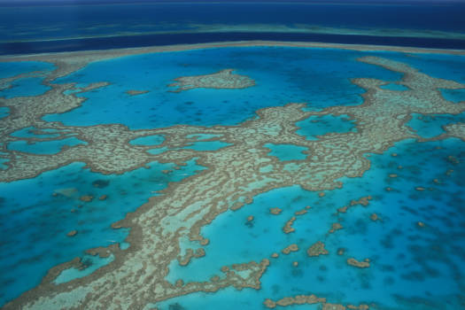 Queensland - Onbetaalbaar; een vlucht over het Great Barrier Reef