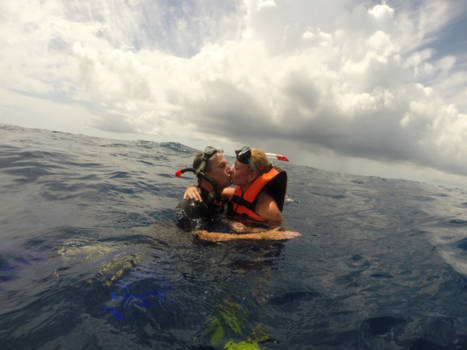 Sydney - Echte liefde, midden in de oceaan op 4 uur varen van bewoonde wereld!
