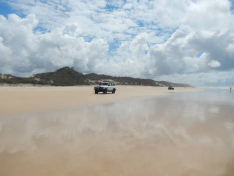 Queensland - Greatest highway - 75 mile beach, Fraser Island