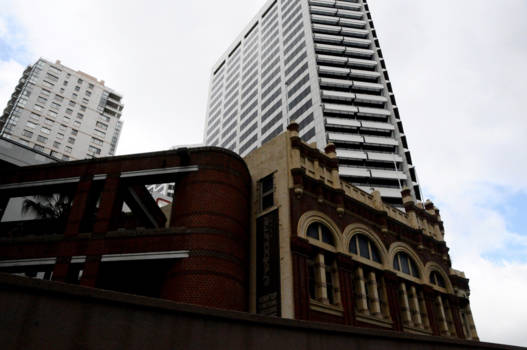 Bondi Beach - Old and new Sydney