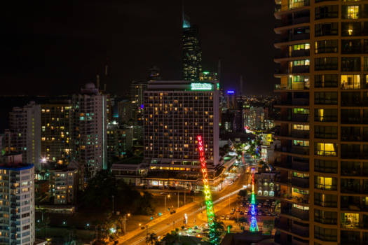 Queensland - Surfers Paradise by night...