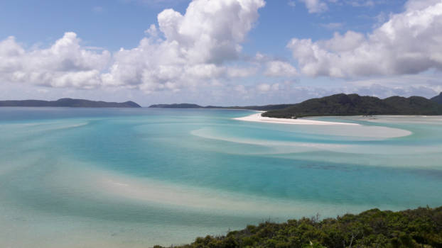 Whitsunday Islands - Whitehaven Beach lookout