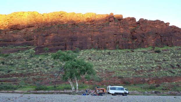 Outback - Welcome home, this is your bed for tonight