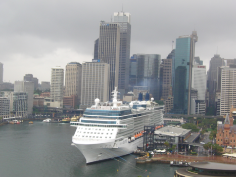 Sydney - skyline van sydney vanaf harbour bridge