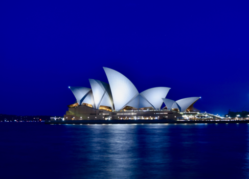 Sydney - Opera House by night