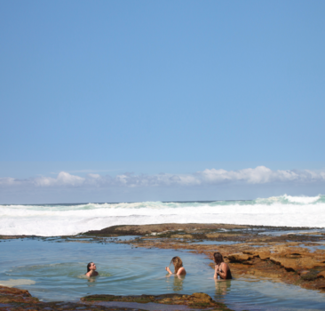 Sydney - The beautiful pools of Tamarama Beach