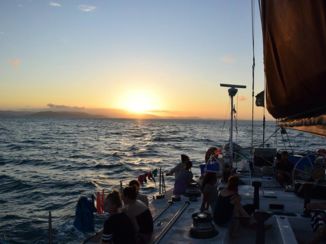 Whitsunday Islands - Zonsondergang op de zeilboot