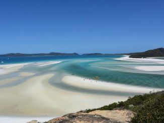 Whitsunday Islands - Whitehaven Beach